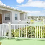 Caribbean Inn And Suites