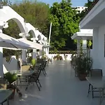 Pacot Breeze Hotel