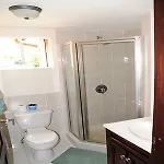 Augusta\'S Apartments