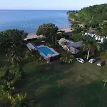 Fantasy & Beachnut Villas