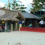 Bar-B-Barn Beach Hotel