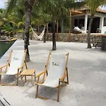 Villa Titus