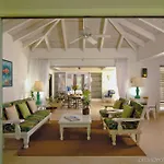 Settlers Beach Hotel