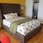 Gorgeous Beach Front Studio With Electricity Water Ac