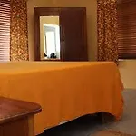 Pinquin Cottage