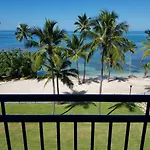 Golf Y Playa En Deportivo De Cabo Rojo