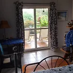 Pointe Dubique Bed And Breakfast
