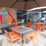 Coral Suites Beach Club & Spa