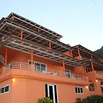 Rival Hotel