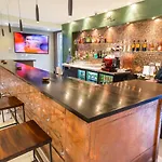 Kinam Hotel