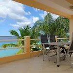 Den Laman Condominiums