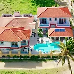 Brisas Doradas