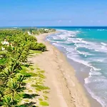 Brisas Doradas