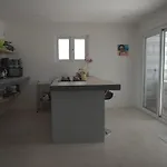 Sunny Hill Apartment