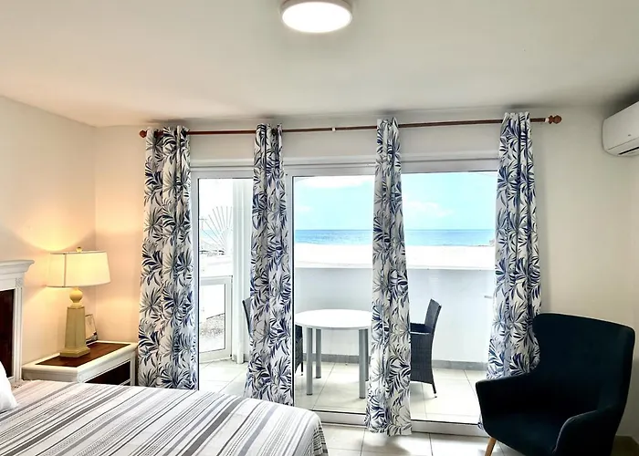 Maho Beach House - Studio - Beach Access