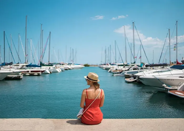 Imagine972 Martinique Bateau Hotel A Quai Le Marin 3 Cabines 3 Salles De Bains 6 Pers Maxi