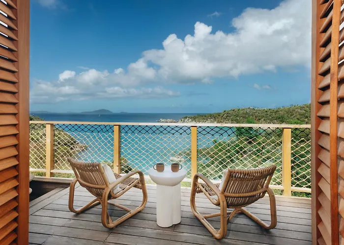 Lovango Resort And Beach Club