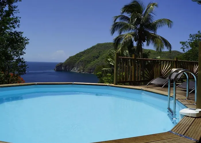 Villa Palma Avec Vue Mer Et Piscine Privee Location Domaine De La Pointe Batterie A Deshaies