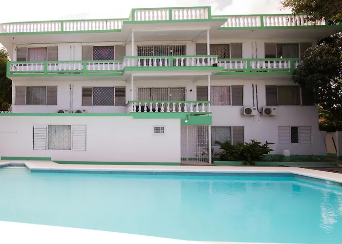 Villa Donna Inn