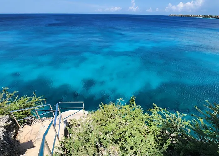 Ocean Teal Villa Marazul