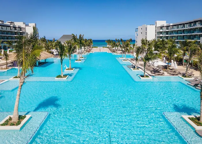 Ocean Eden Bay (Adults Only)