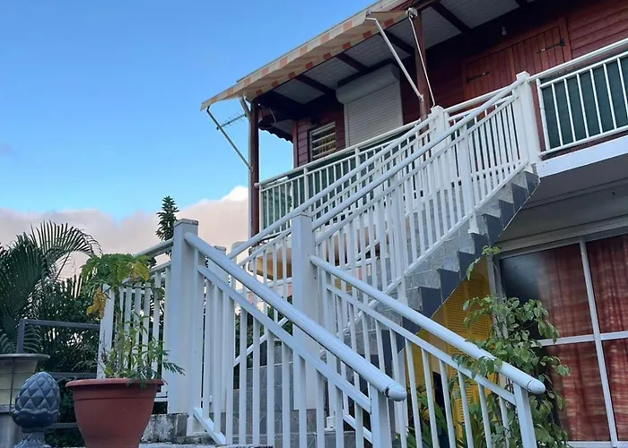 Kaz\'An Nou Location De Vacance Avec Vue Imprenable