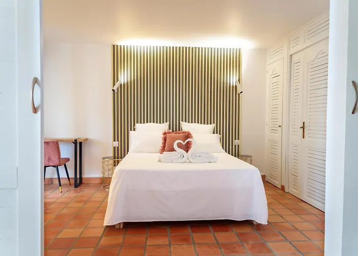Appartements Avec Vue Mer A Tartane