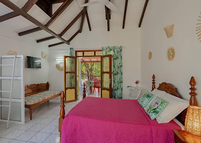 Village Honore
