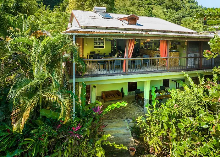 Hibiscus Valley Inn