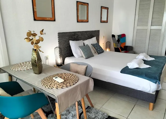 Bonheur A La Residence Savane