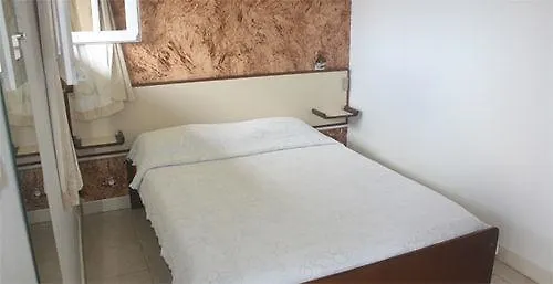 Airport Hotel