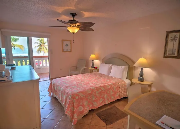 Luquillo Sunrise Beach Inn