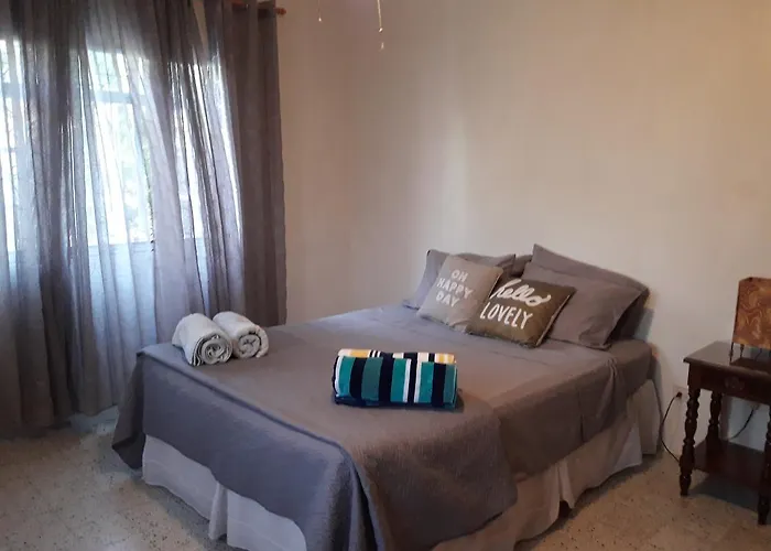 Dover Beach Apartment
