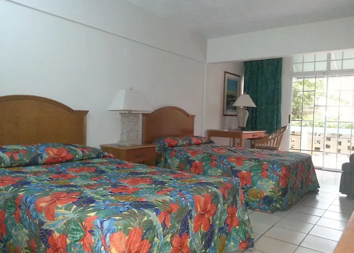 Costa Dorada Beach Resort & Villas