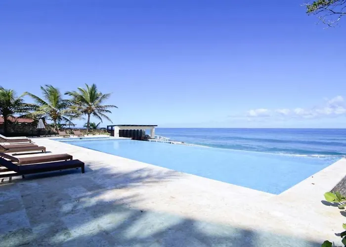 Condo Arenas