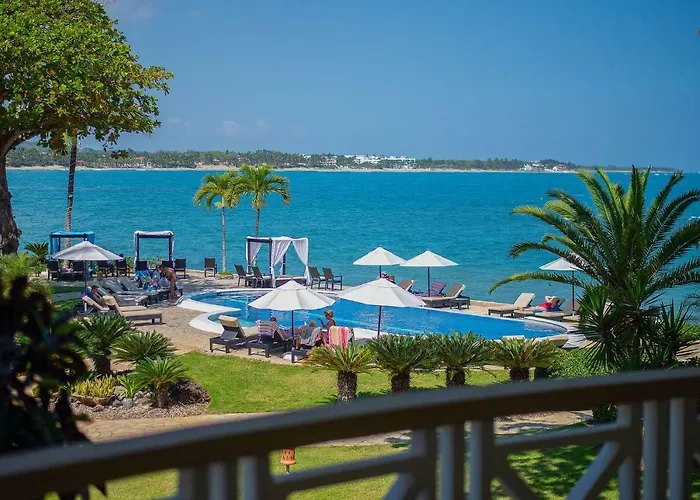 Velero Beach Resort