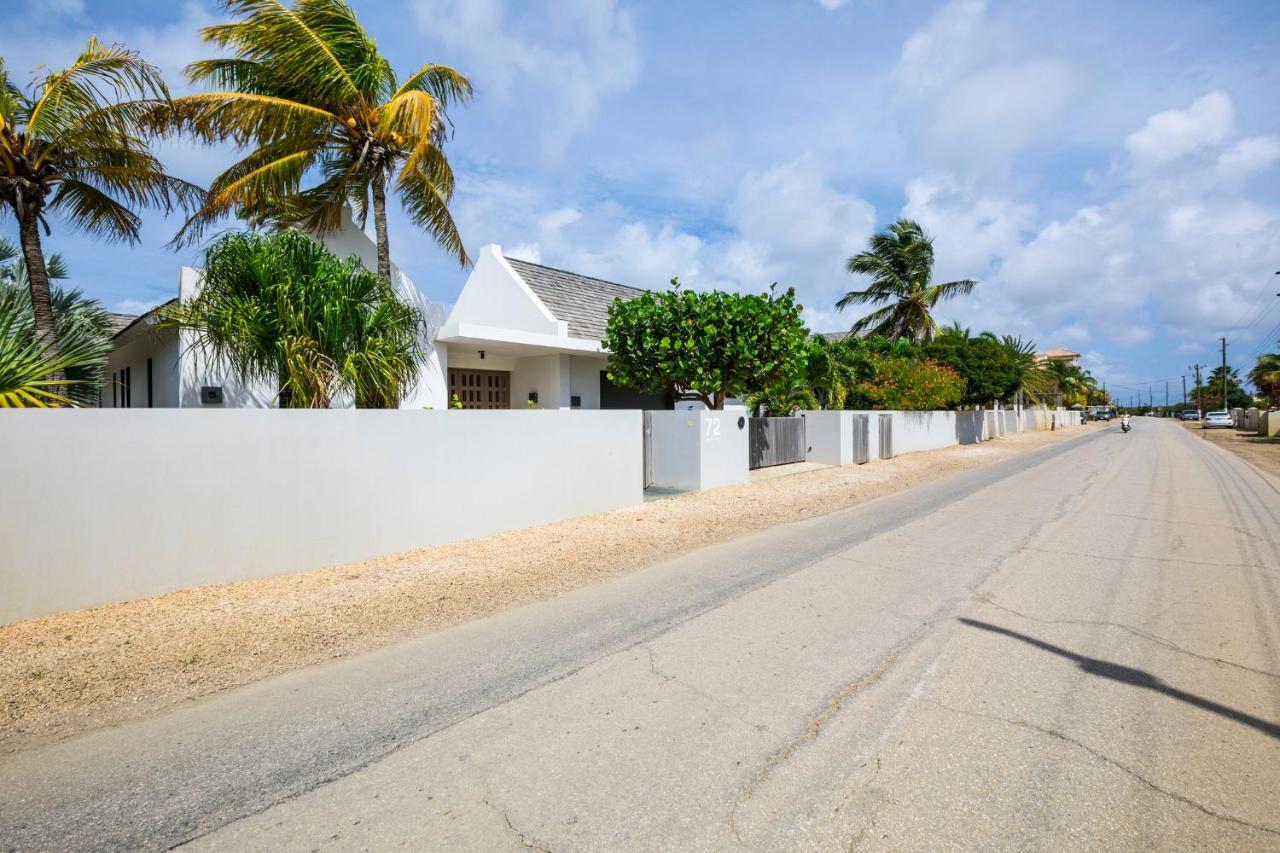 Oceanfront 72 & Sunny Villa