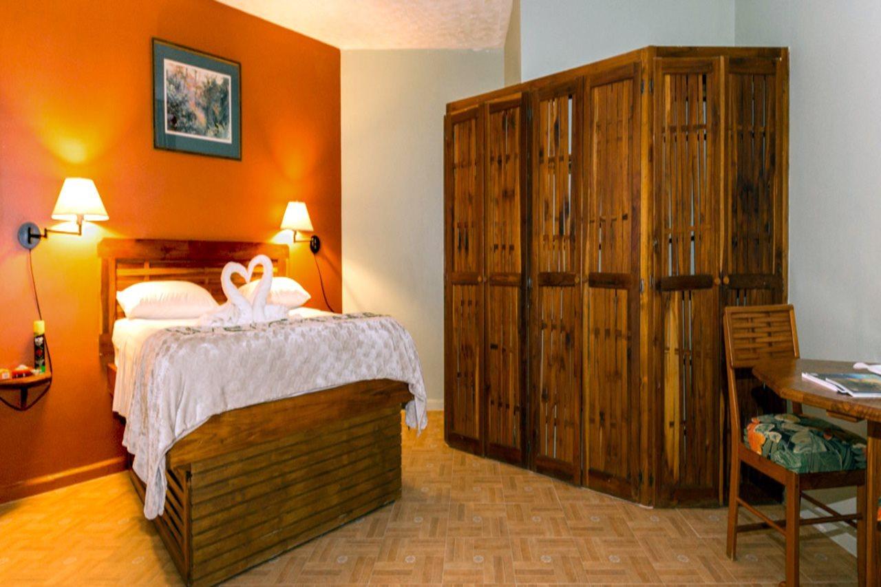 Shepherd Hotel
