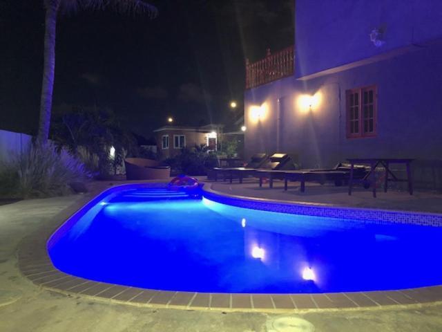 Advantage Curacao *