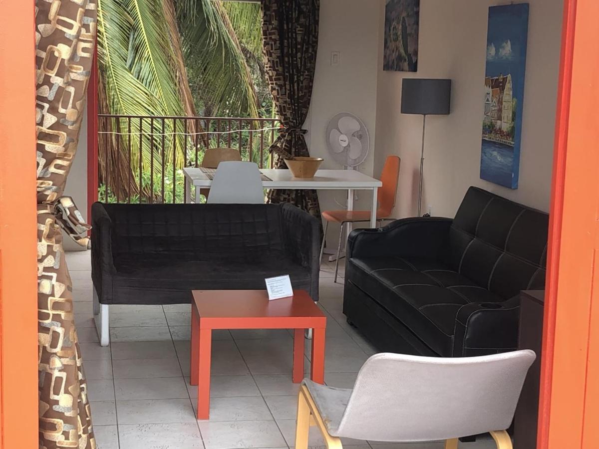 Advantage Curacao * Willemstad
