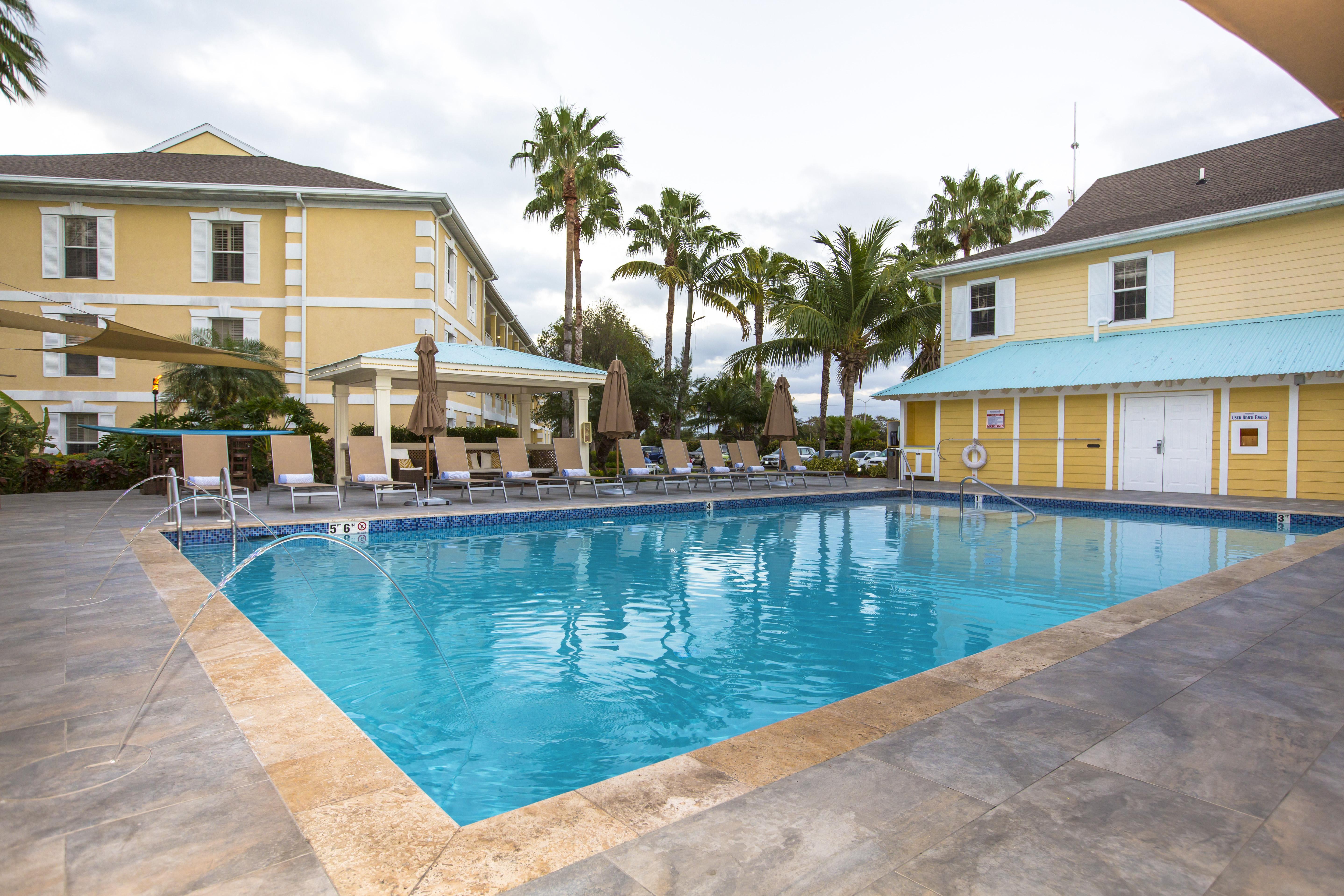 Hotel Sunshine West Bay