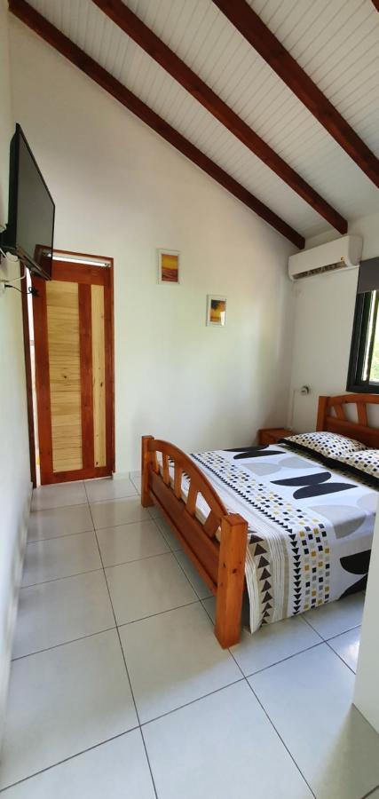 Holiday home Les De Roseau Capesterre-Belle-Eau
