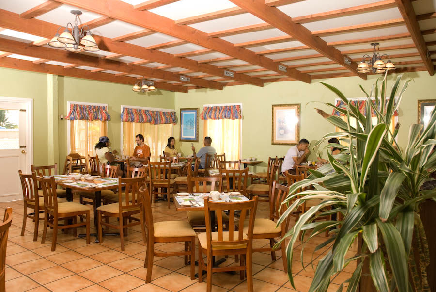 Hotel Palmas De Lucia