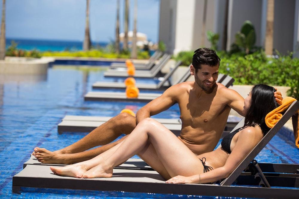 Hyatt Ziva Rose Hall (adults Only) Montego Bay