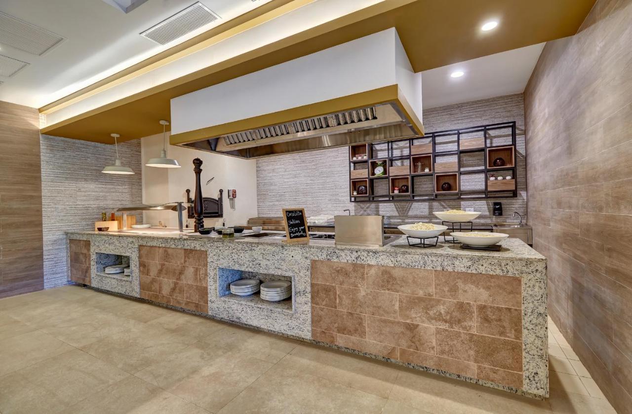 Resort Royalton Grenada, An Autograph Collection
