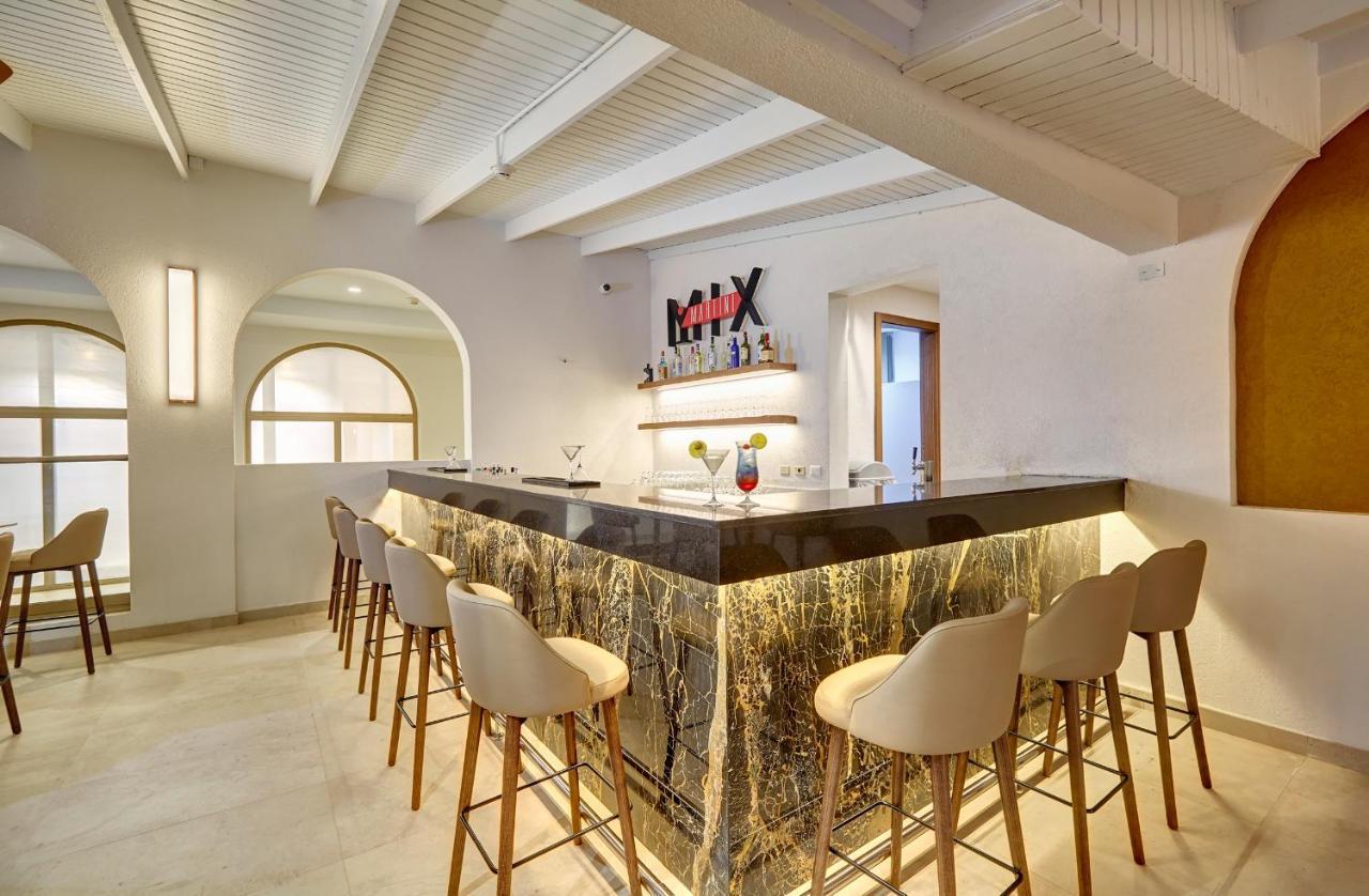 Resort Royalton Grenada, An Autograph Collection