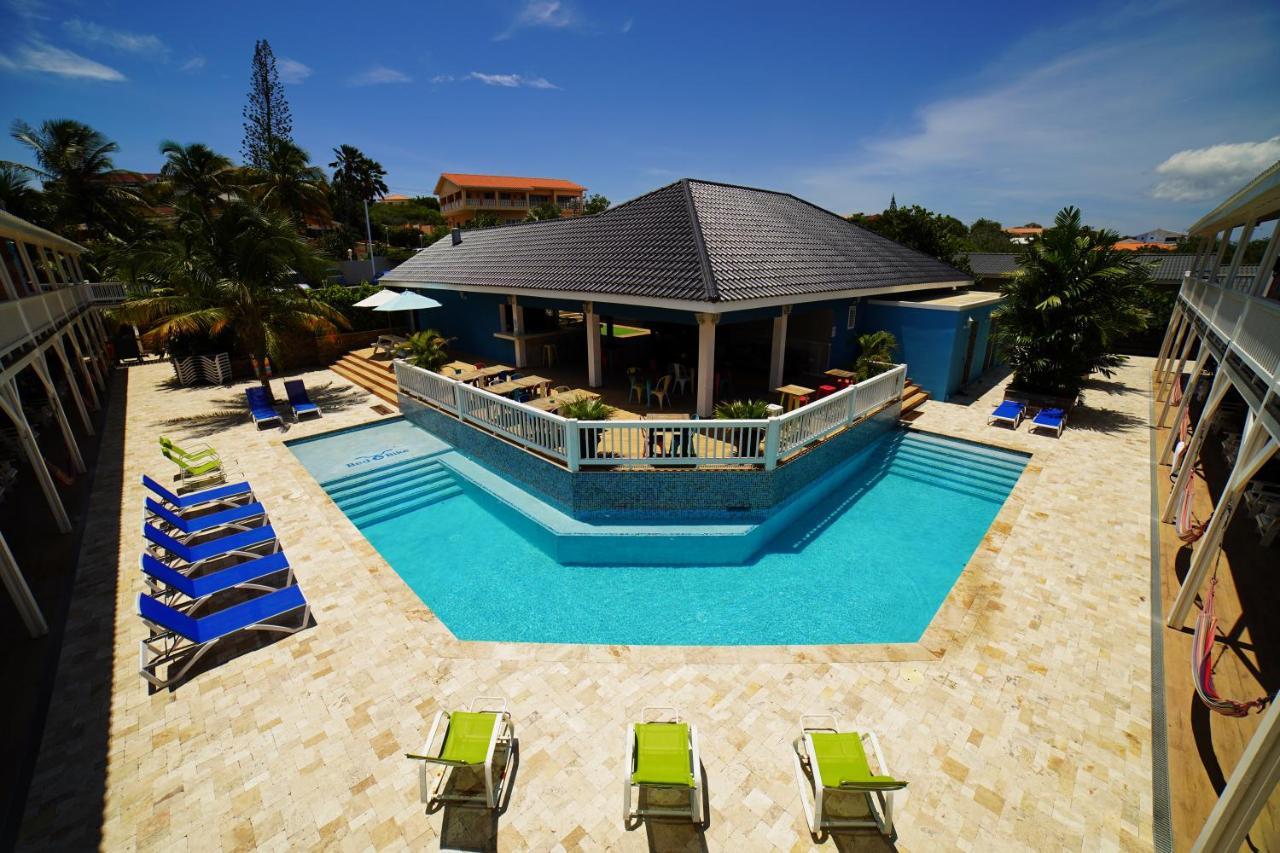 Bed & Bike Curacao - Jan Thiel Hostel Willemstad