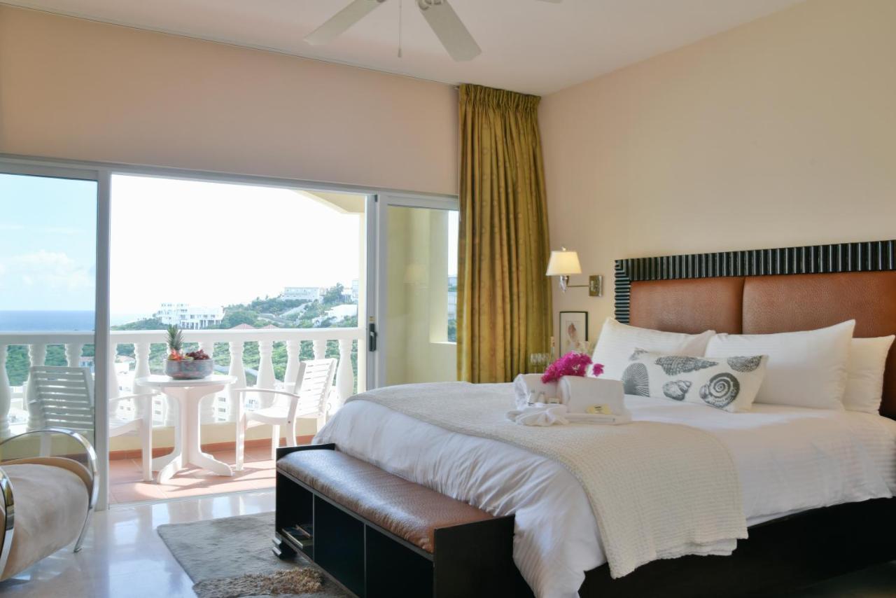 Princess Heights Luxury Oyster Pond