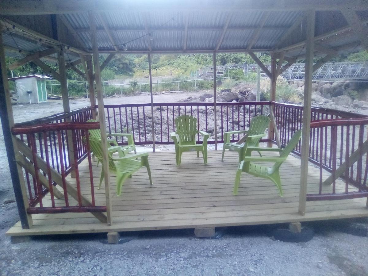 Natty Tropical Valley Hotel