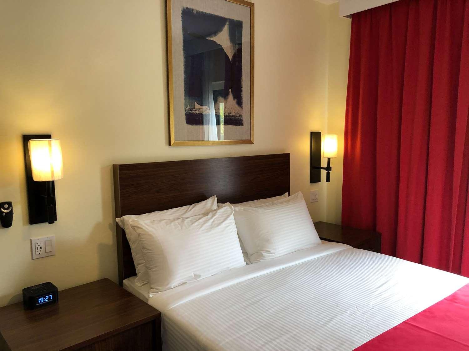 The Lodgings Hotel Surestay Collection By Best Western 3*